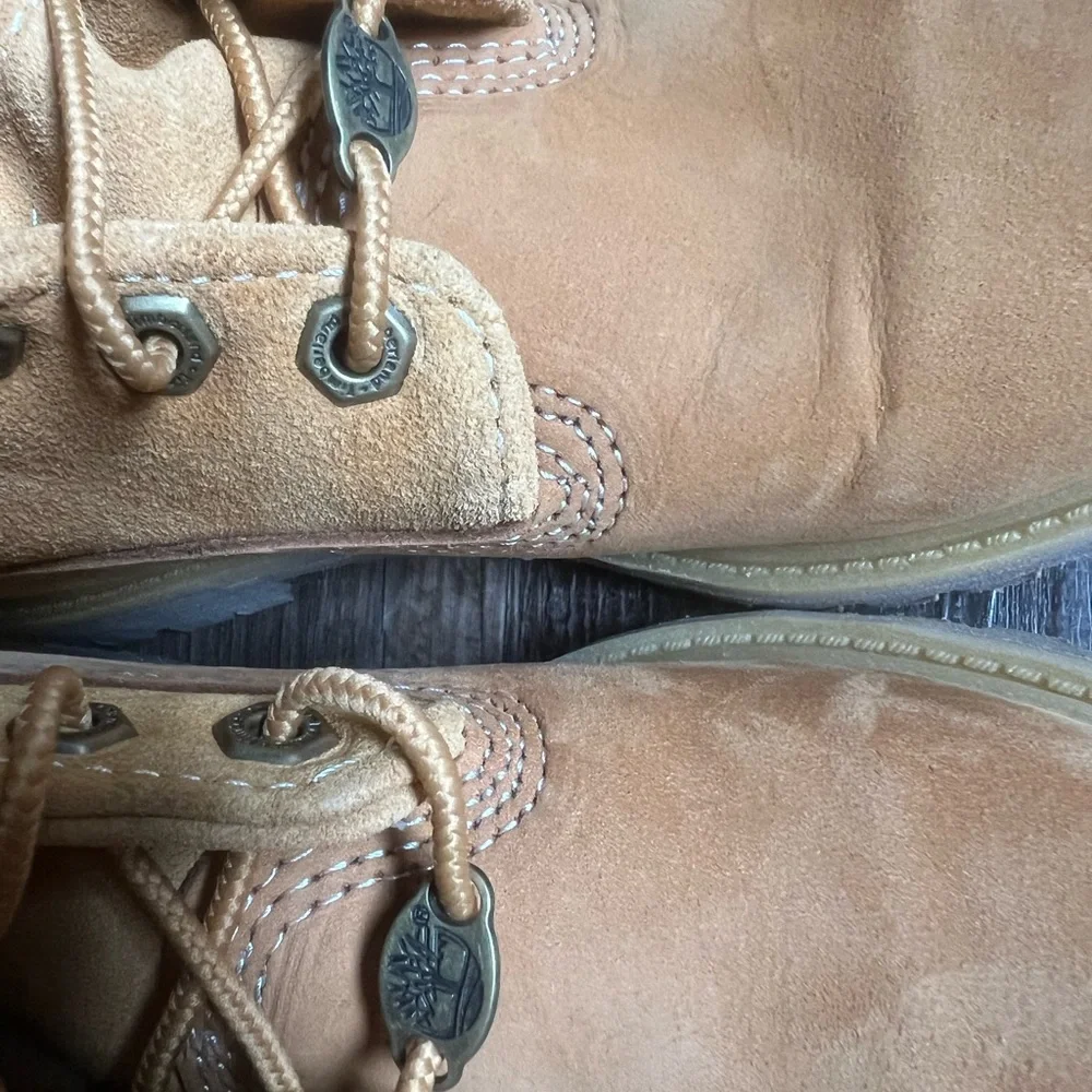Timberlands - Never Worn - Picture 3 of 5